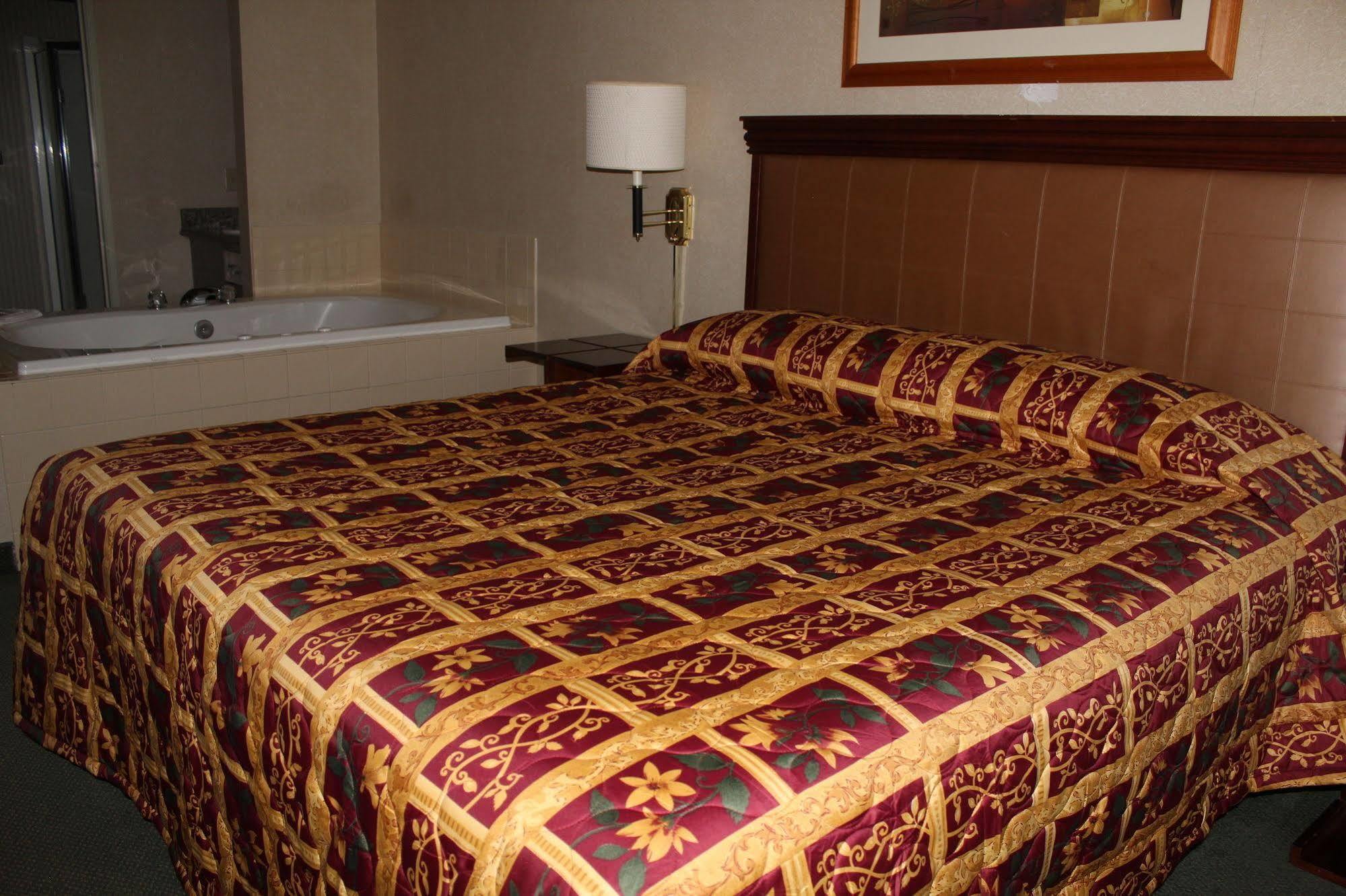 Red Lion & Hotel Des Moines